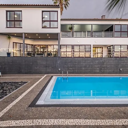 Ample With Pool And Gorgeous Ocean View Funchal (Madeira)